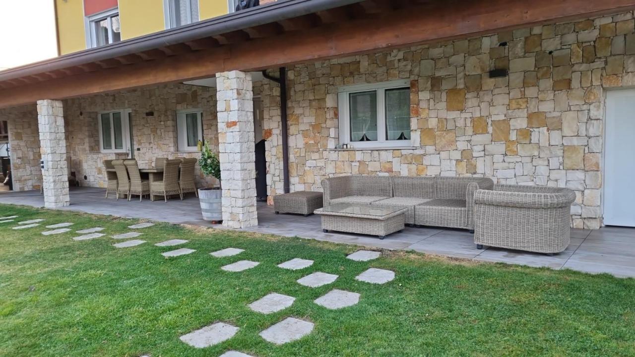 Wanderlust Apt In Villa Con Piscina - 45 Min Venezia - Zona Unesco San Pietro Di Feletto Exterior photo